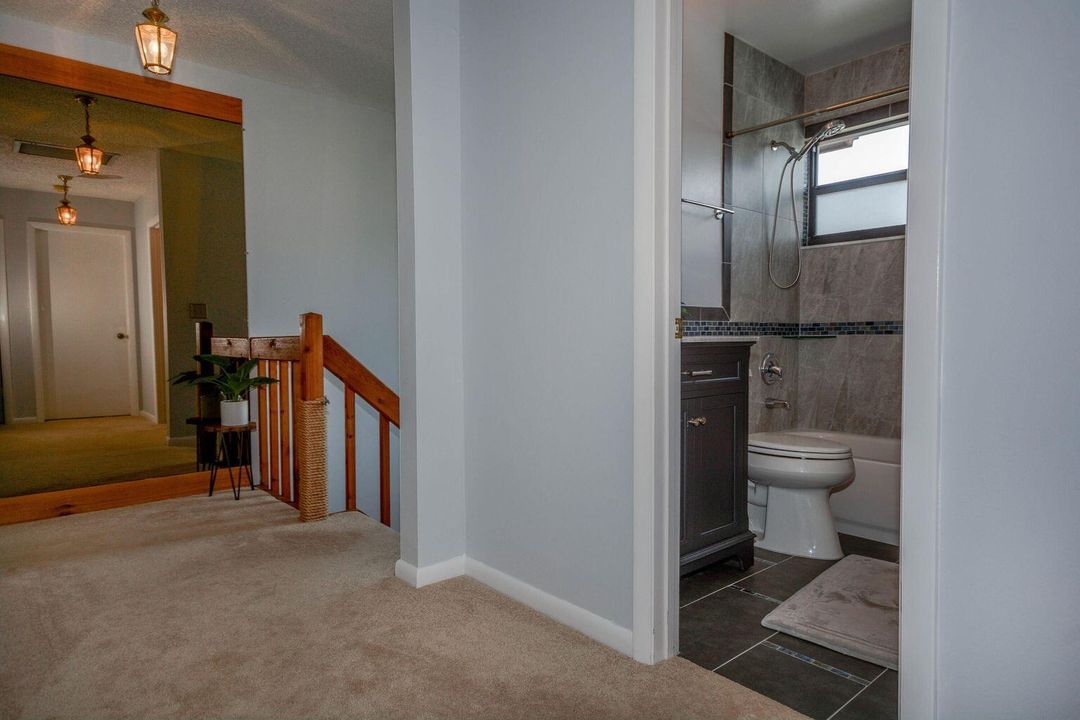 Active With Contract: $2,750 (3 beds, 2 baths, 1435 Square Feet)