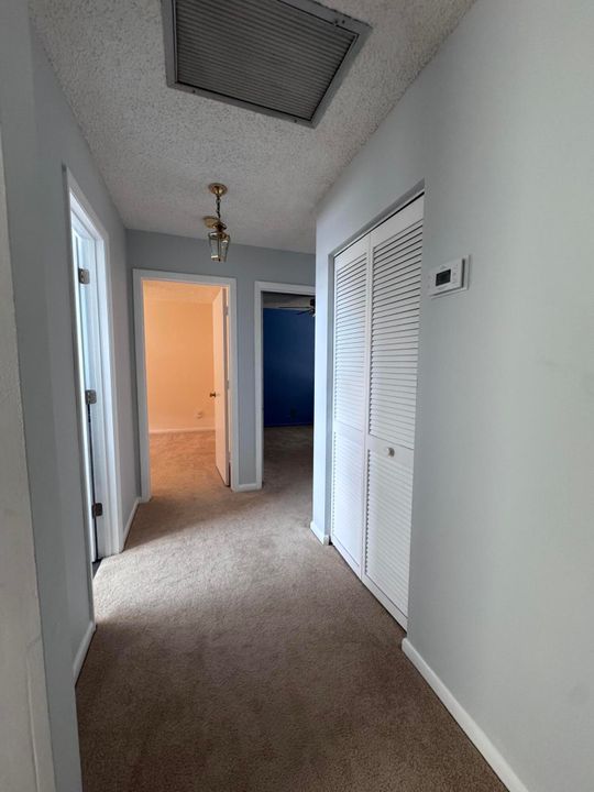 Active With Contract: $2,750 (3 beds, 2 baths, 1435 Square Feet)