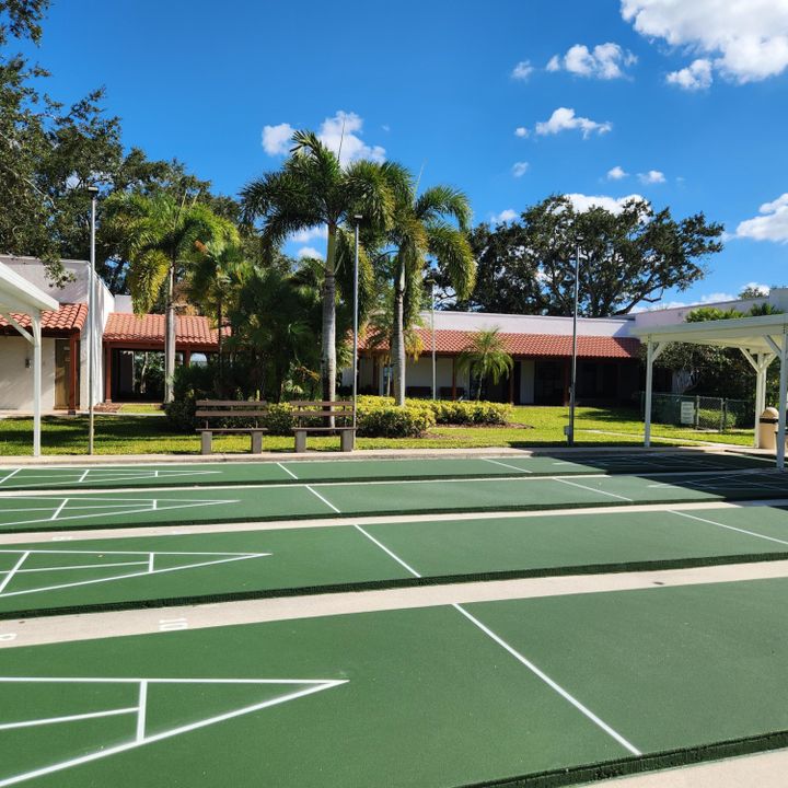 На продажу: $105,000 (2 спален, 2 ванн, 770 Квадратных фут)