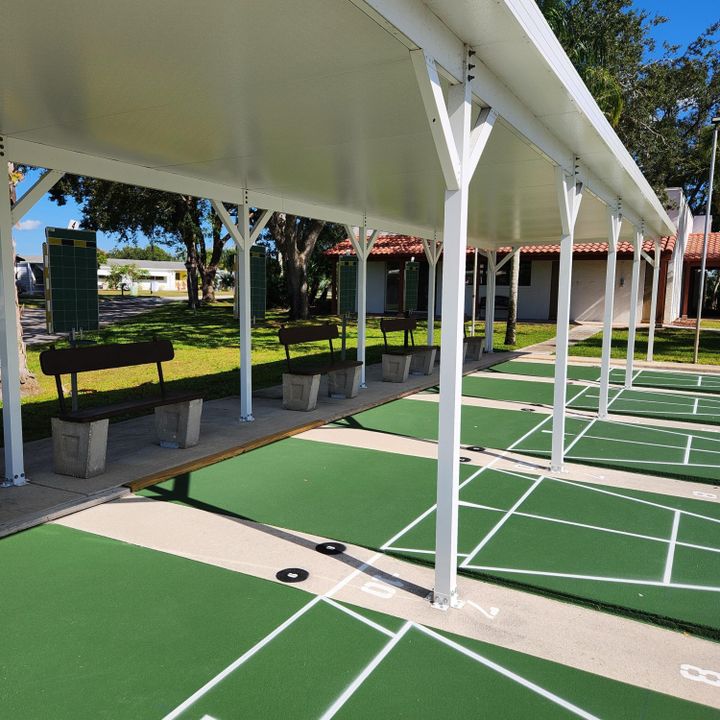 На продажу: $105,000 (2 спален, 2 ванн, 770 Квадратных фут)