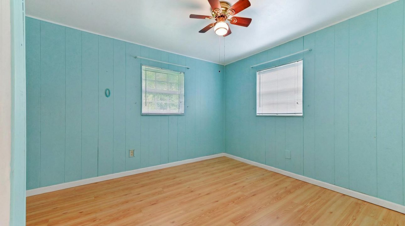 For Sale: $539,000 (4 beds, 2 baths, 1776 Square Feet)