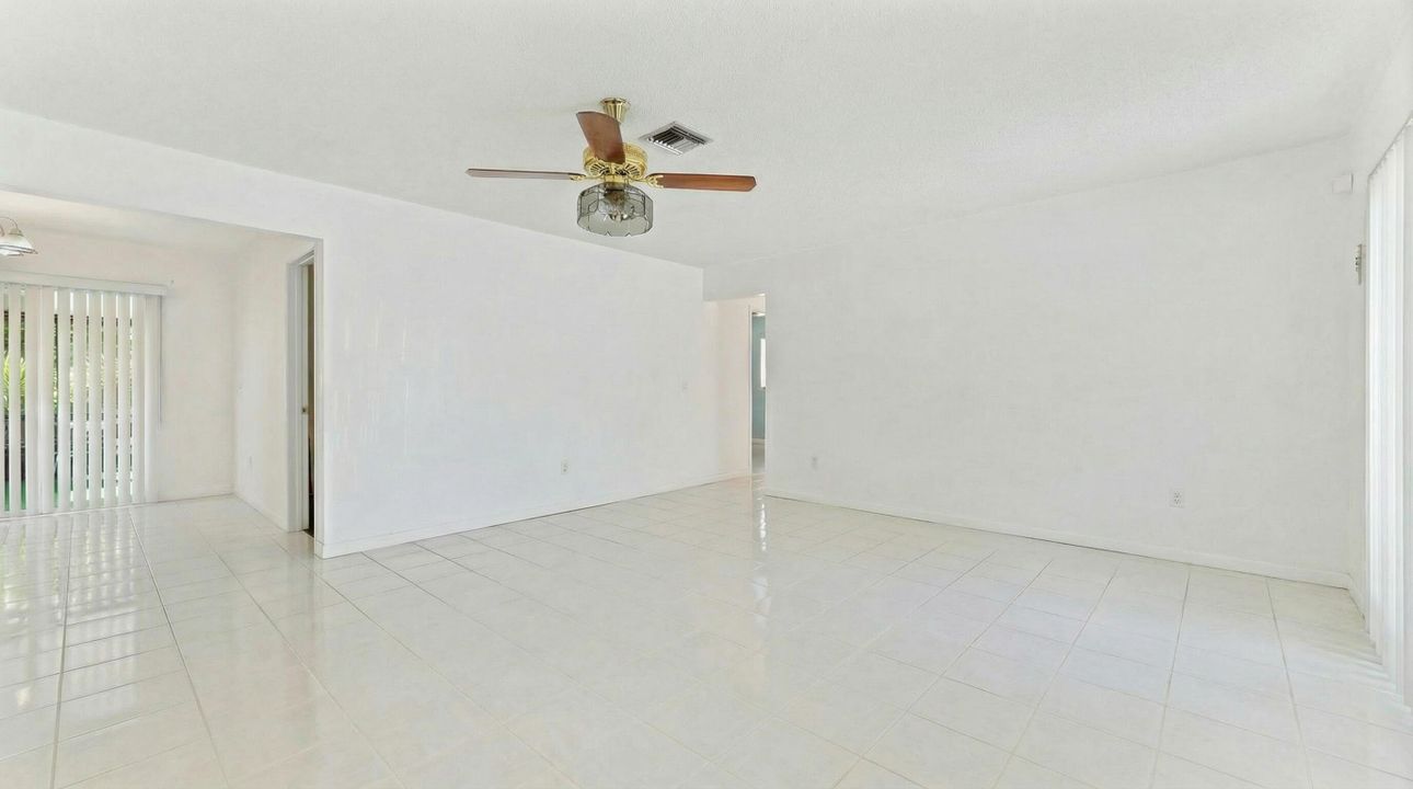 For Sale: $539,000 (4 beds, 2 baths, 1776 Square Feet)