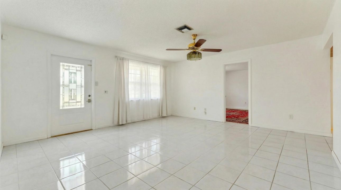 For Sale: $539,000 (4 beds, 2 baths, 1776 Square Feet)