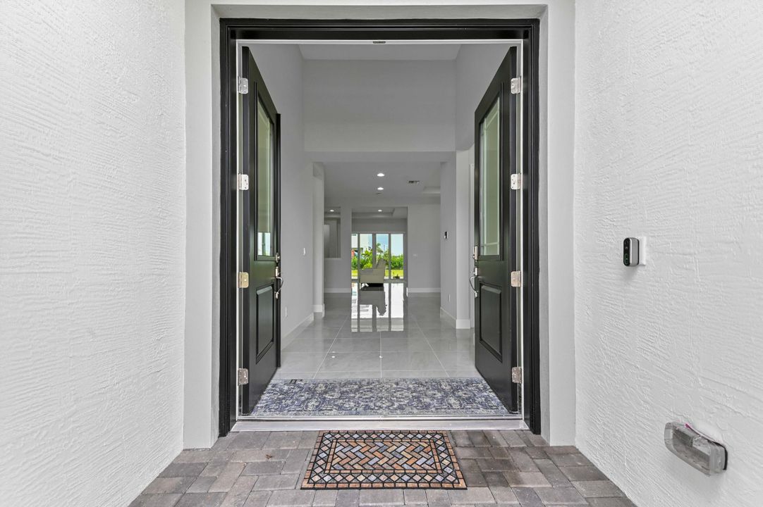 En Renta: $3,200 (3 camas, 3 baños, 2042 Pies cuadrados)