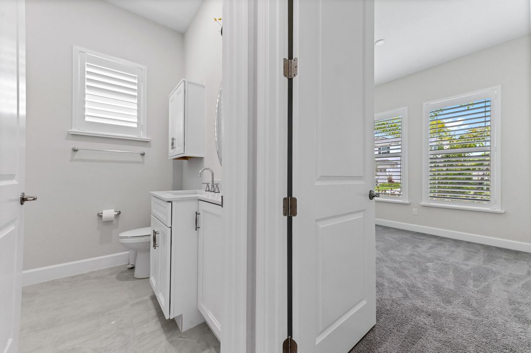 En Renta: $3,200 (3 camas, 3 baños, 2042 Pies cuadrados)