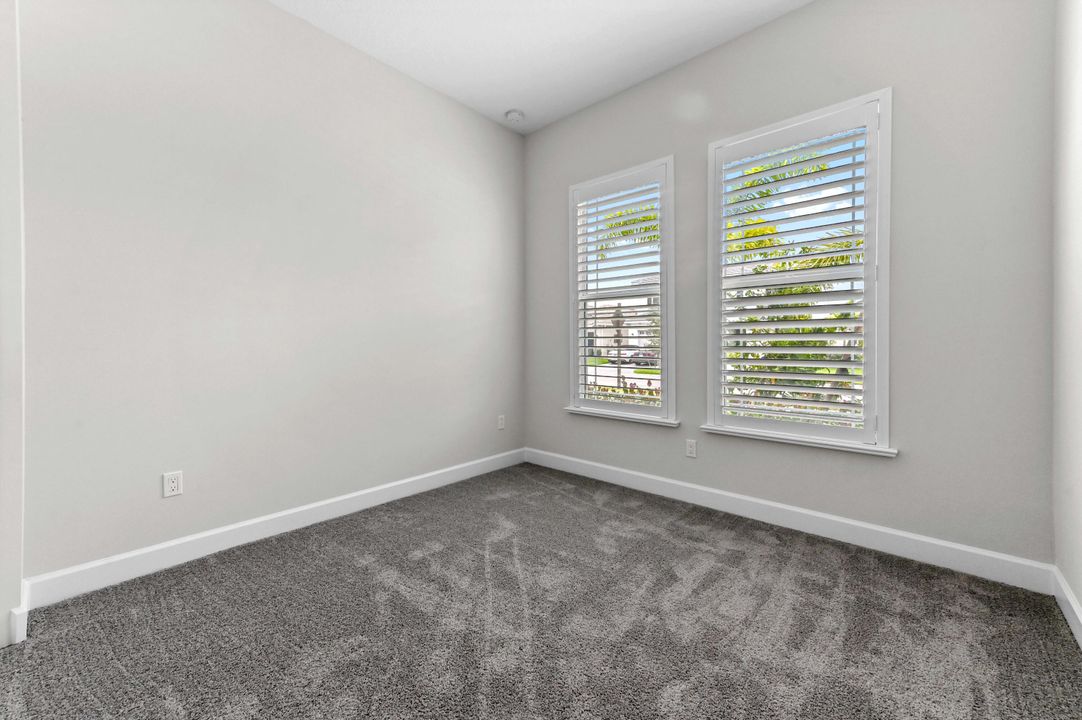 En Renta: $3,200 (3 camas, 3 baños, 2042 Pies cuadrados)