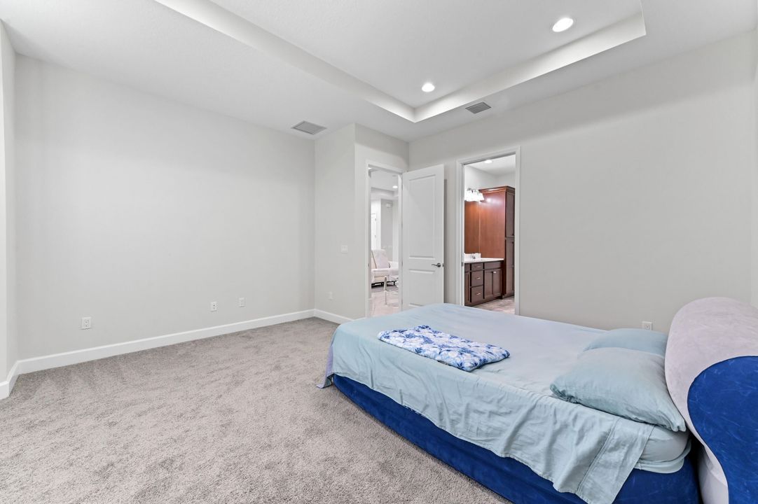 En Renta: $3,200 (3 camas, 3 baños, 2042 Pies cuadrados)