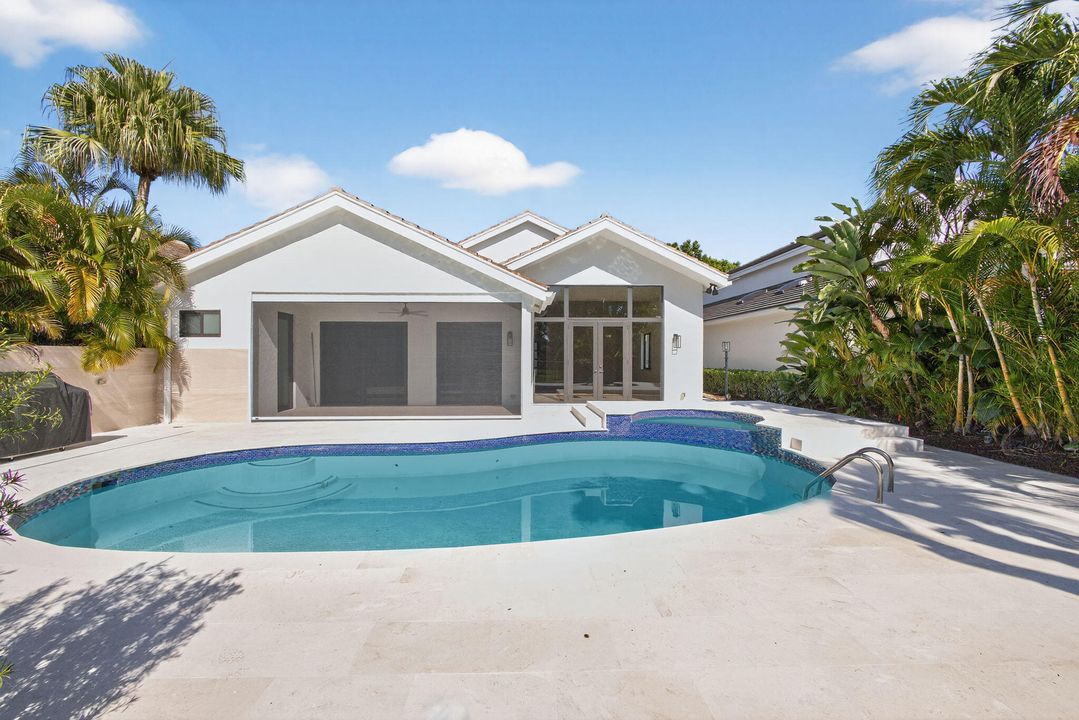 En Venta: $2,749,000 (3 camas, 4 baños, 2996 Pies cuadrados)