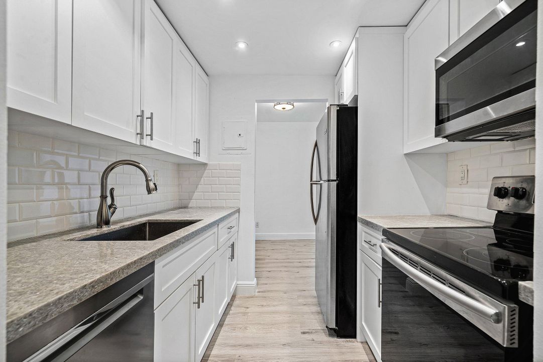 En Venta: $495,000 (2 camas, 2 baños, 1100 Pies cuadrados)