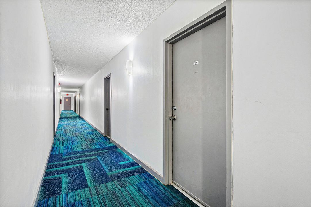 En Venta: $495,000 (2 camas, 2 baños, 1100 Pies cuadrados)