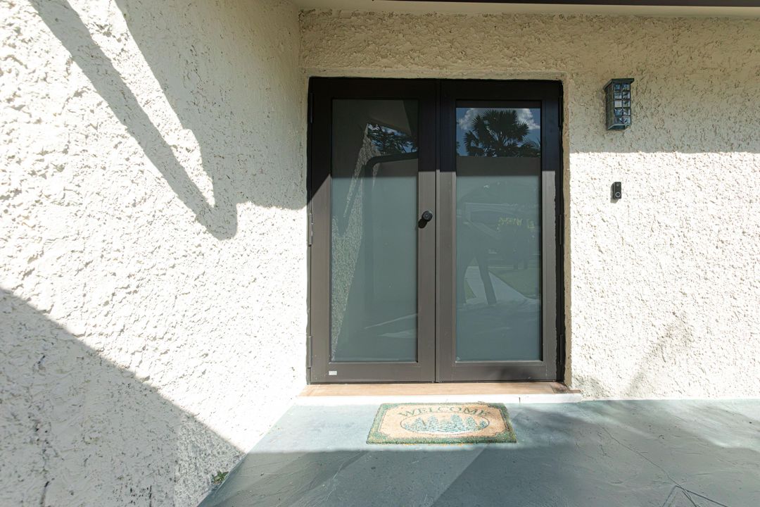 待售: $1,100,000 (3 贝兹, 2 浴室, 1573 平方英尺)