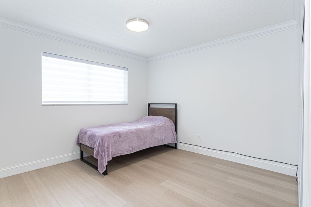 待售: $1,100,000 (3 贝兹, 2 浴室, 1573 平方英尺)