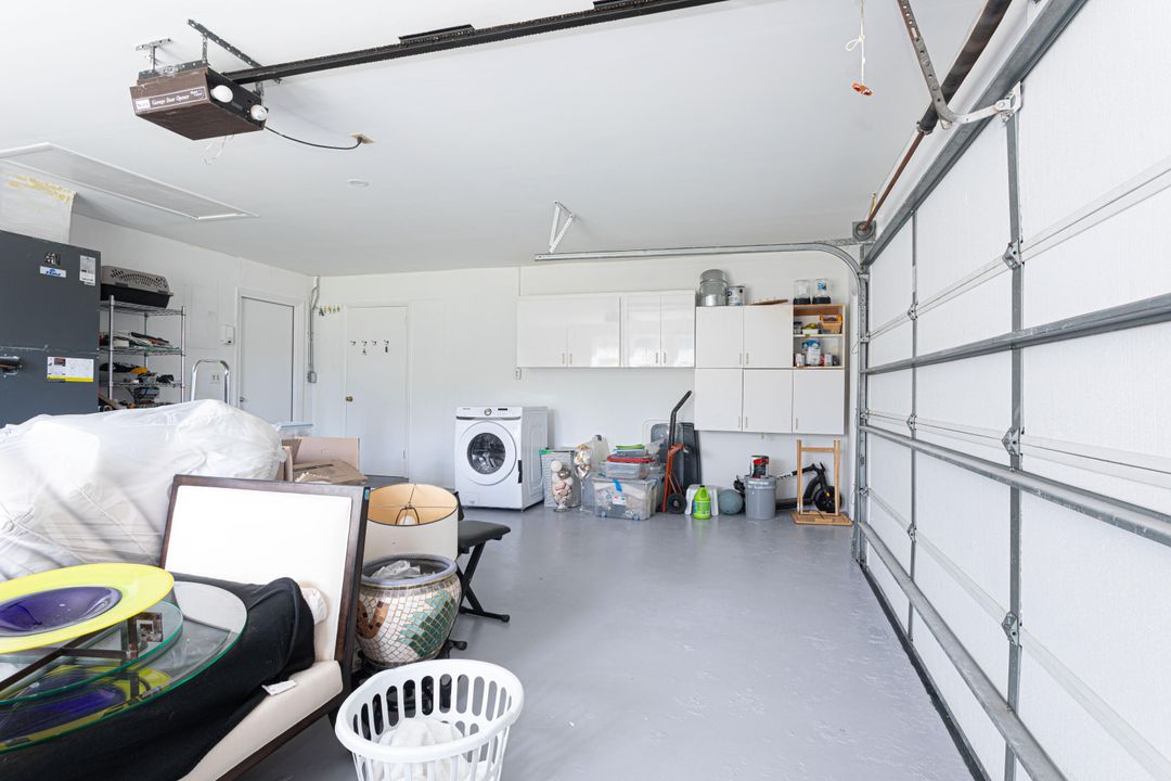 待售: $1,100,000 (3 贝兹, 2 浴室, 1573 平方英尺)