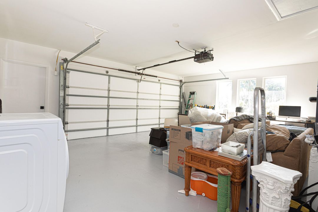 待售: $1,100,000 (3 贝兹, 2 浴室, 1573 平方英尺)