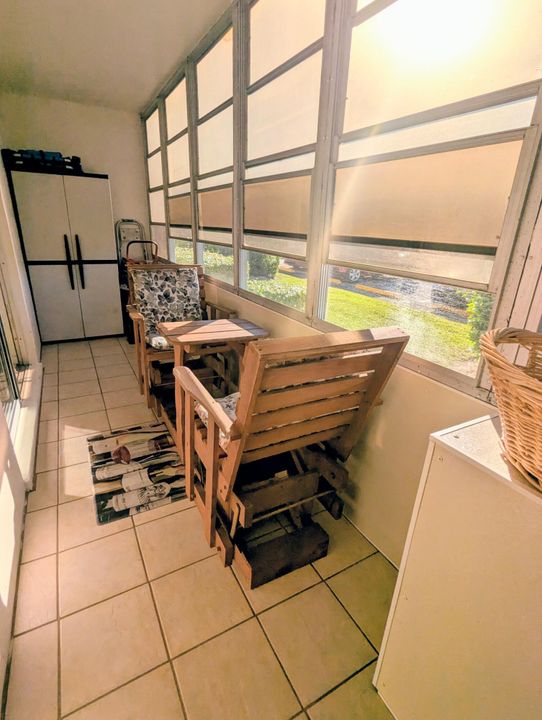 На продажу: $95,000 (1 спален, 1 ванн, 646 Квадратных фут)