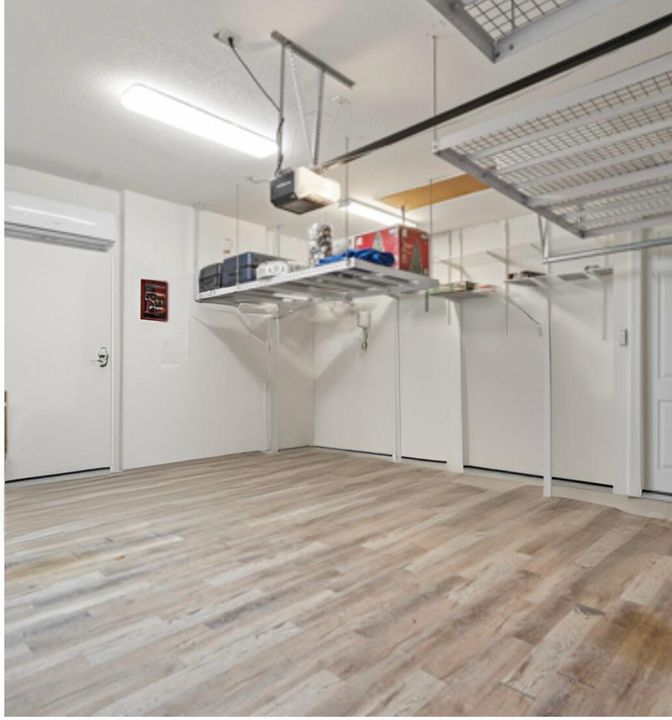 For Sale: $450,000 (3 beds, 2 baths, 1842 Square Feet)