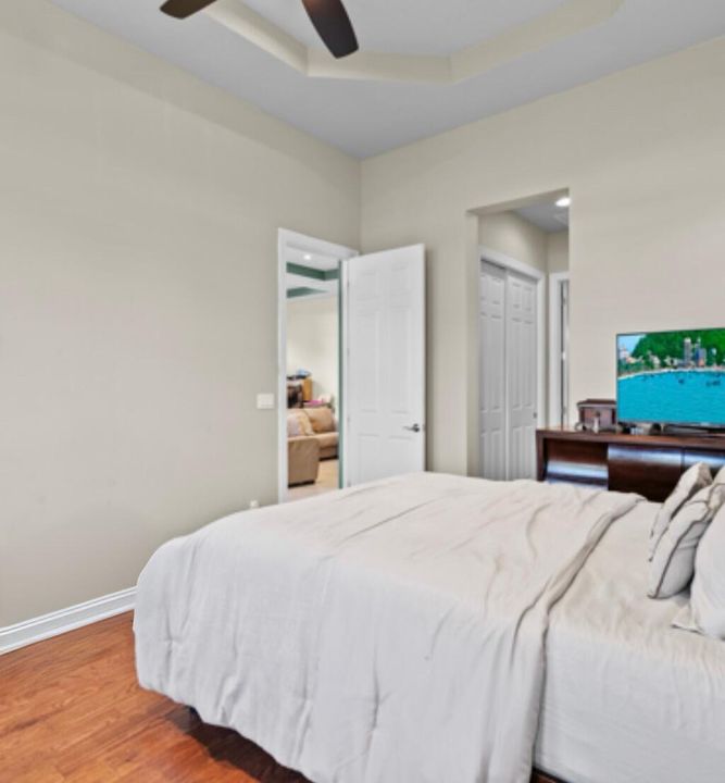 For Sale: $450,000 (3 beds, 2 baths, 1842 Square Feet)