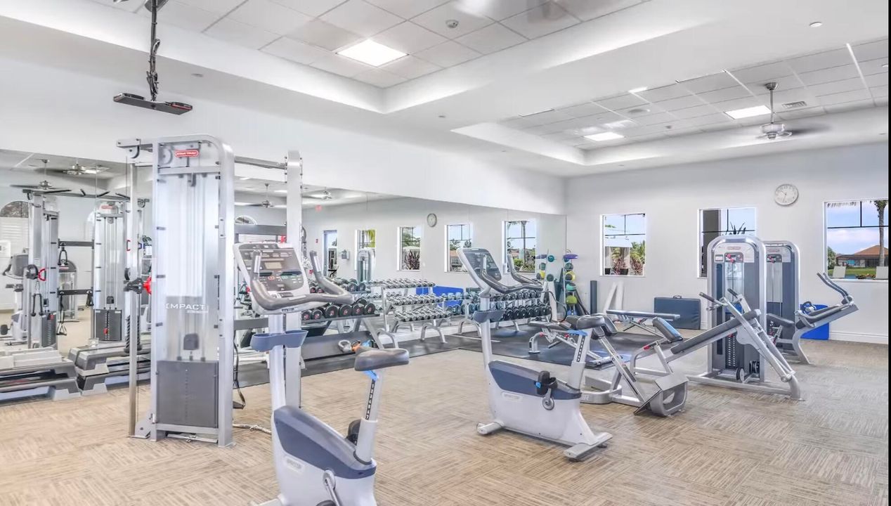 For Sale: $450,000 (3 beds, 2 baths, 1842 Square Feet)