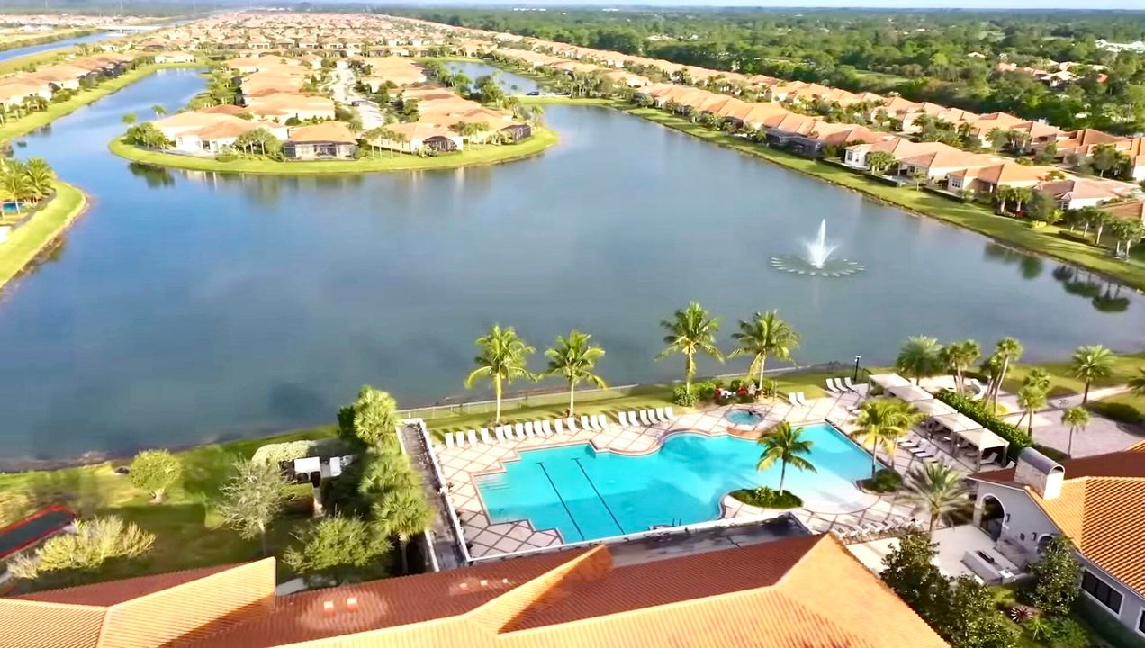 For Sale: $450,000 (3 beds, 2 baths, 1842 Square Feet)