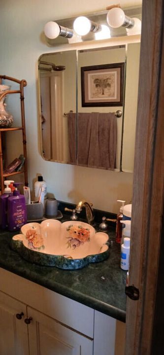 待售: $39,999 (2 贝兹, 2 浴室, 1152 平方英尺)