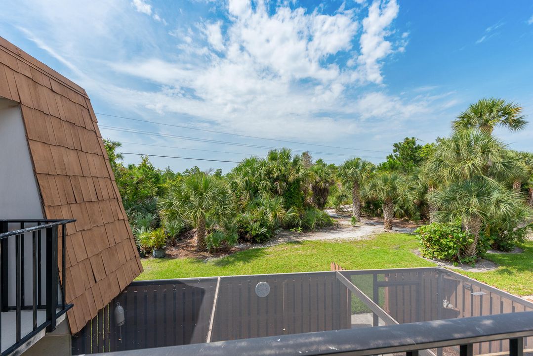 На продажу: $275,000 (2 спален, 2 ванн, 1288 Квадратных фут)