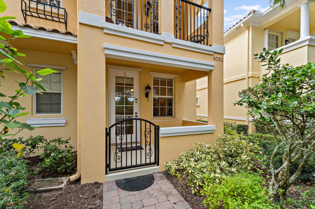 На продажу: $650,000 (4 спален, 3 ванн, 1830 Квадратных фут)