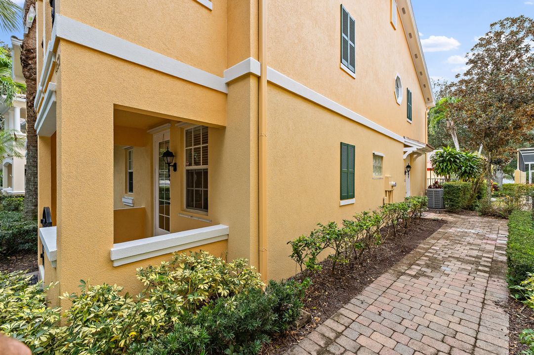 На продажу: $650,000 (4 спален, 3 ванн, 1830 Квадратных фут)