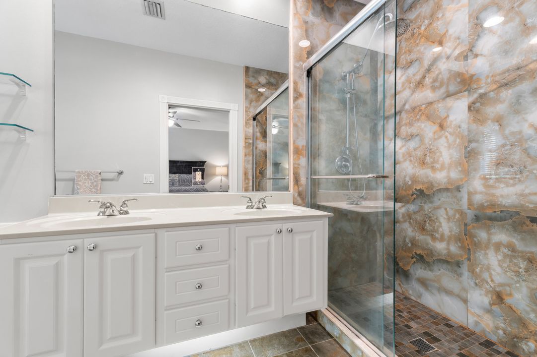 На продажу: $650,000 (4 спален, 3 ванн, 1830 Квадратных фут)