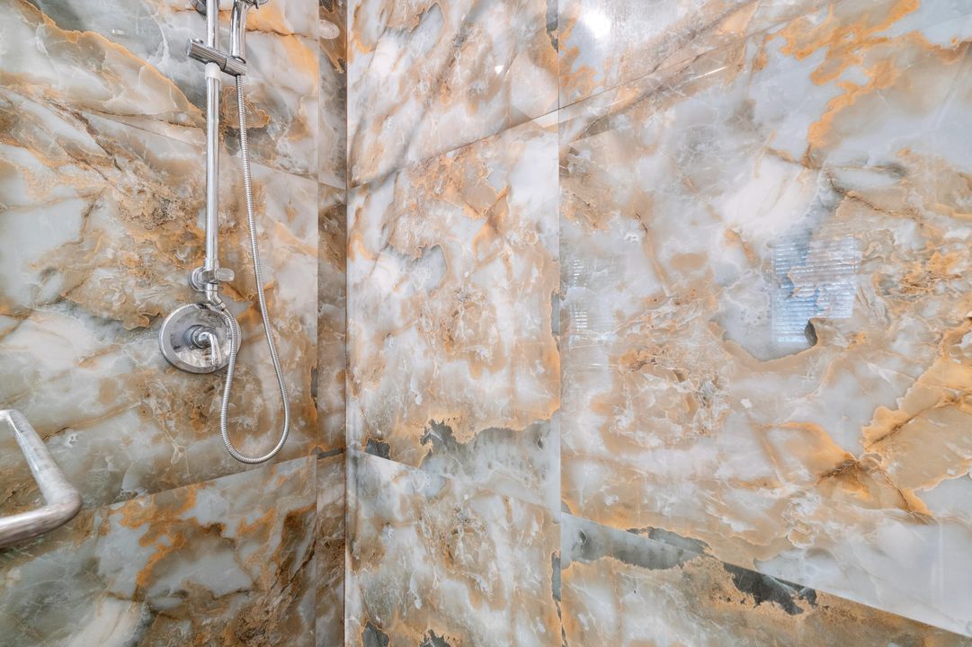 На продажу: $650,000 (4 спален, 3 ванн, 1830 Квадратных фут)