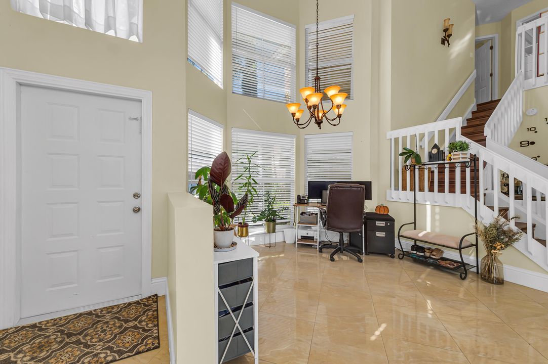 For Sale: $625,000 (3 beds, 2 baths, 1664 Square Feet)