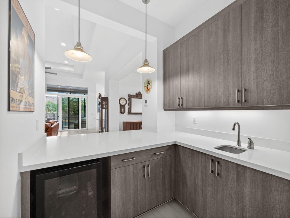 For Sale: $1,899,999 (3 beds, 3 baths, 3060 Square Feet)