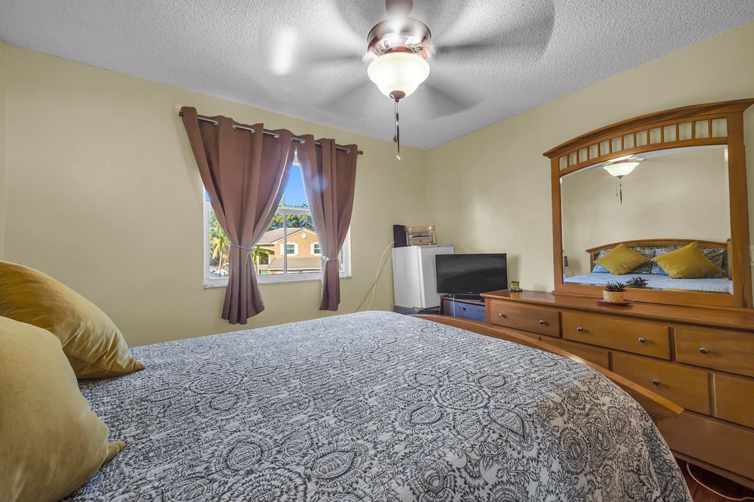 For Sale: $625,000 (3 beds, 2 baths, 1664 Square Feet)