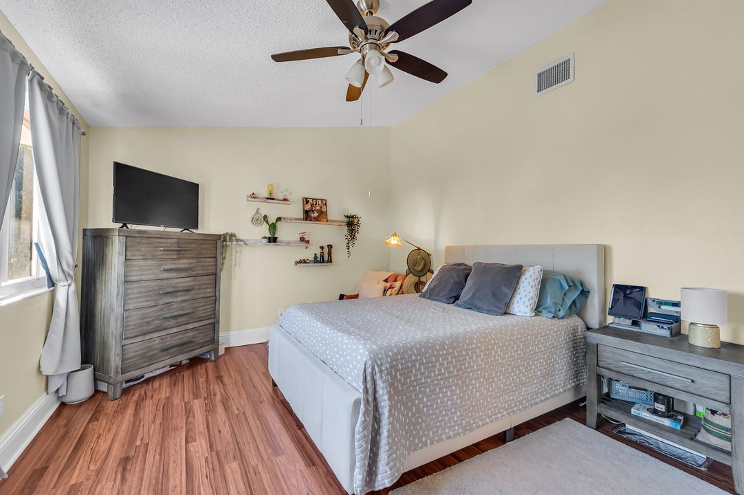 For Sale: $625,000 (3 beds, 2 baths, 1664 Square Feet)