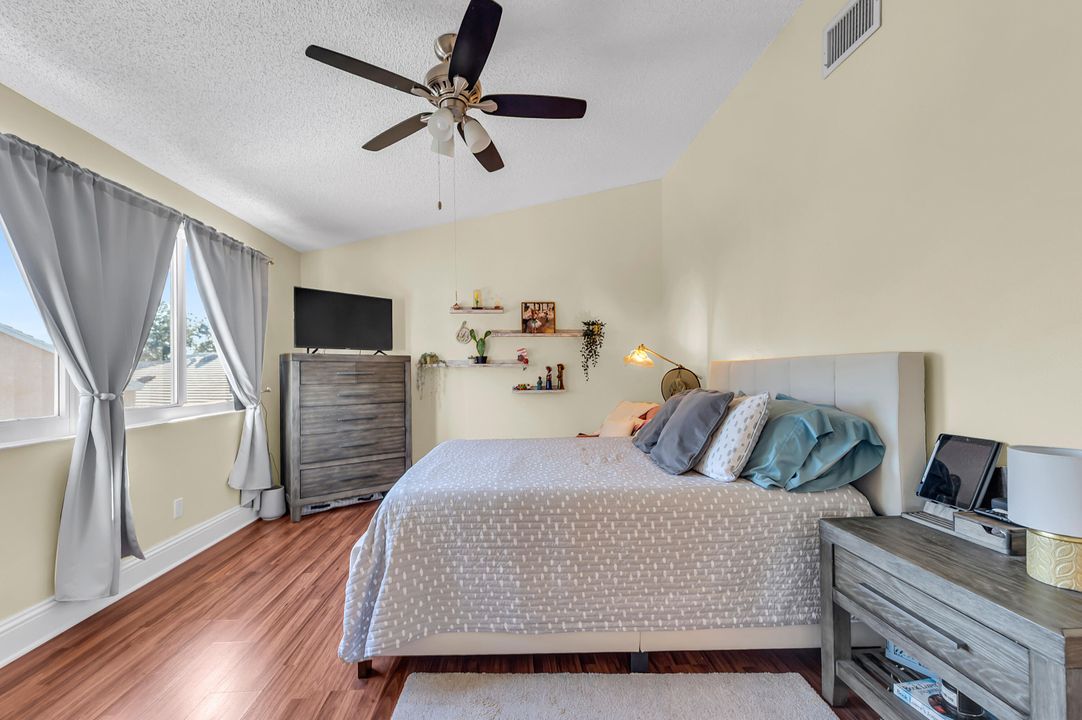 For Sale: $625,000 (3 beds, 2 baths, 1664 Square Feet)