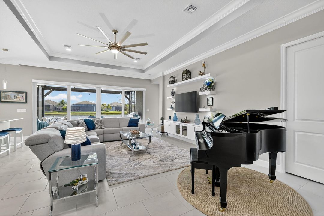 待售: $769,000 (3 贝兹, 2 浴室, 2580 平方英尺)