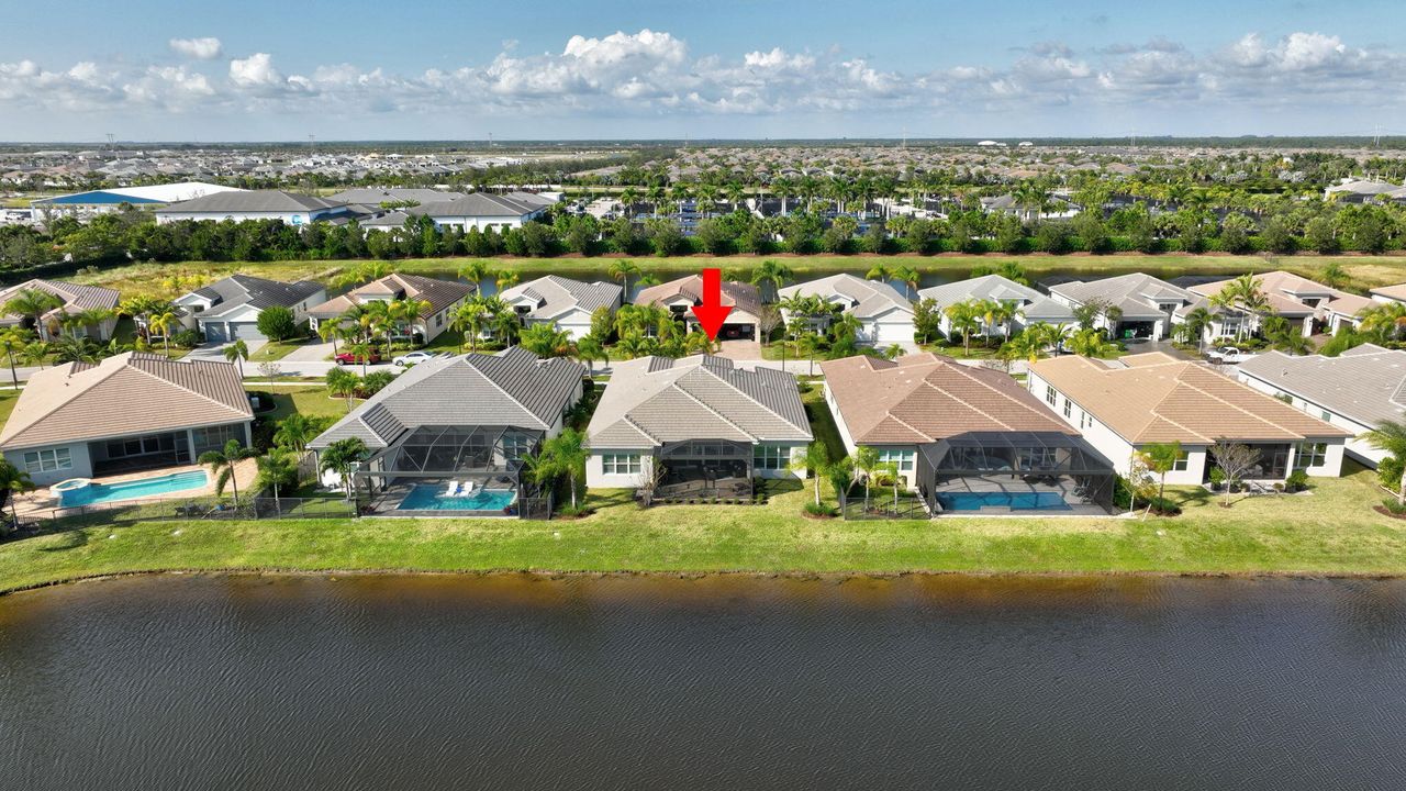 待售: $769,000 (3 贝兹, 2 浴室, 2580 平方英尺)