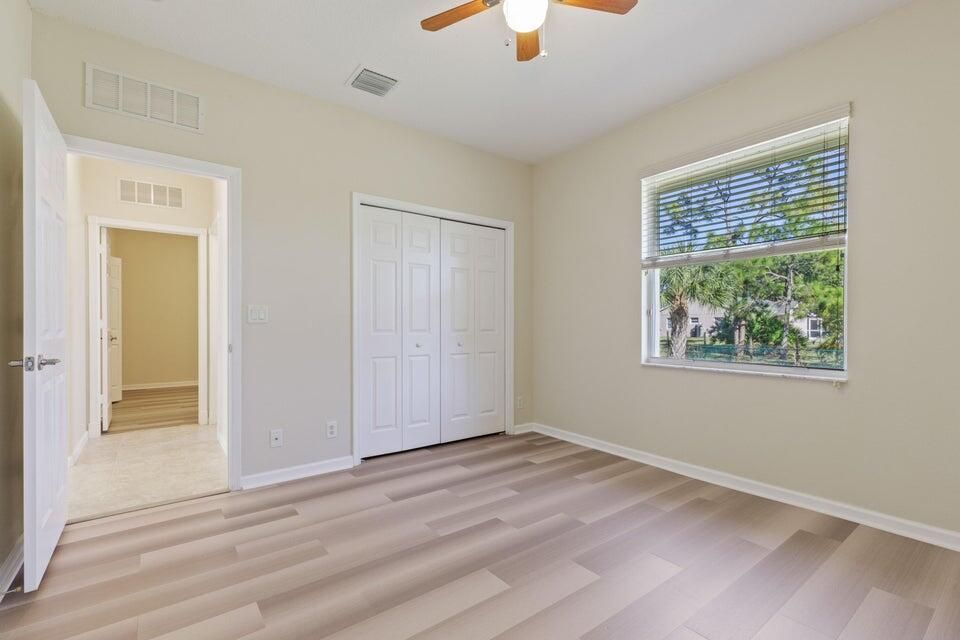 For Rent: $4,500 (4 beds, 3 baths, 2912 Square Feet)