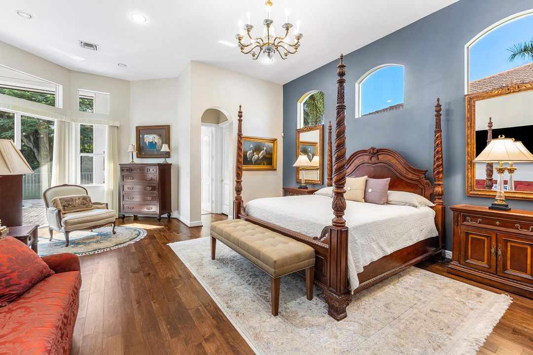 For Sale: $2,950,000 (5 beds, 5 baths, 4534 Square Feet)