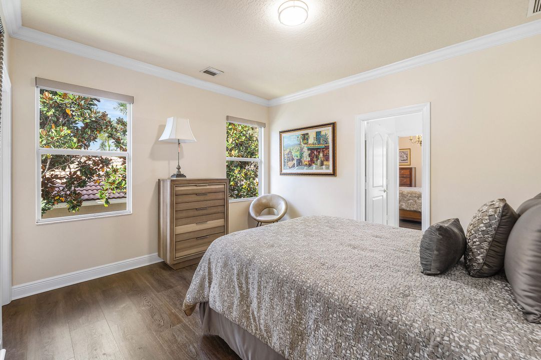 For Sale: $2,950,000 (5 beds, 5 baths, 4534 Square Feet)