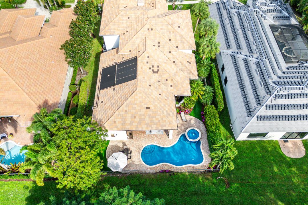 For Sale: $2,950,000 (5 beds, 5 baths, 4534 Square Feet)