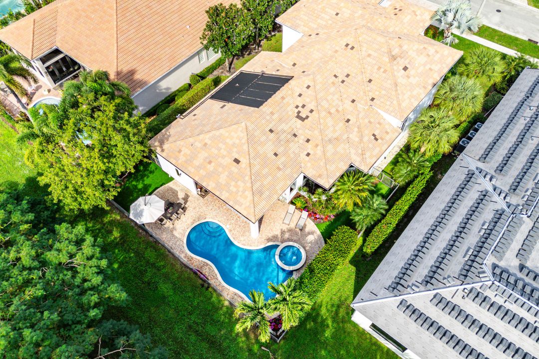 For Sale: $2,950,000 (5 beds, 5 baths, 4534 Square Feet)