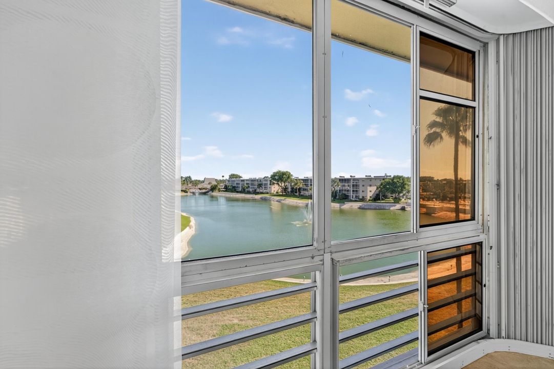 En Venta: $89,900 (1 camas, 1 baños, 894 Pies cuadrados)