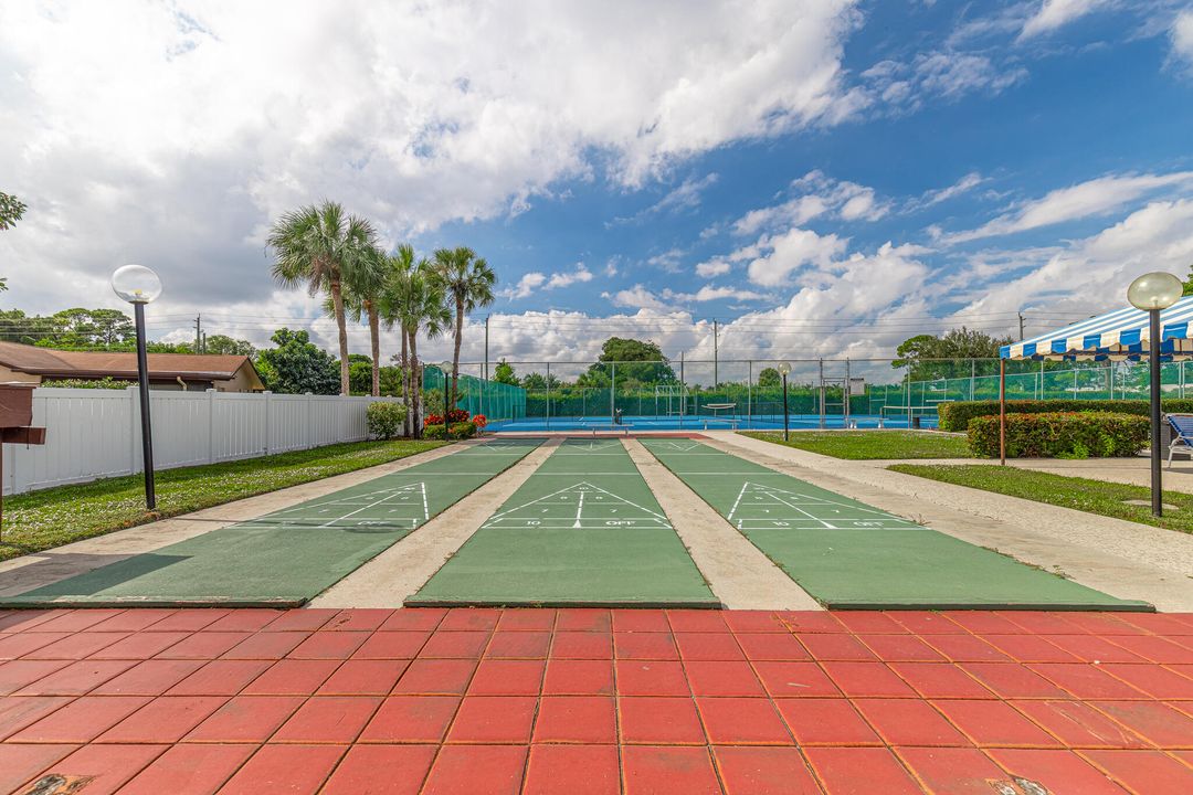 En Venta: $330,000 (2 camas, 2 baños, 1494 Pies cuadrados)