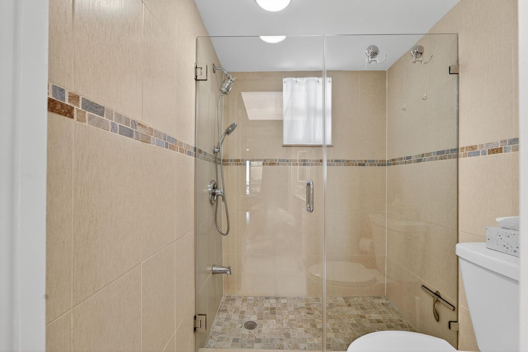 En Venta: $89,900 (1 camas, 1 baños, 894 Pies cuadrados)