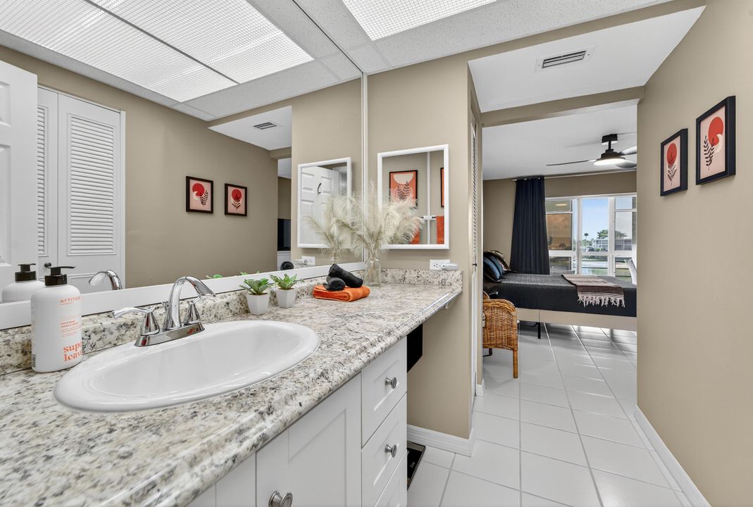 En Venta: $89,900 (1 camas, 1 baños, 894 Pies cuadrados)