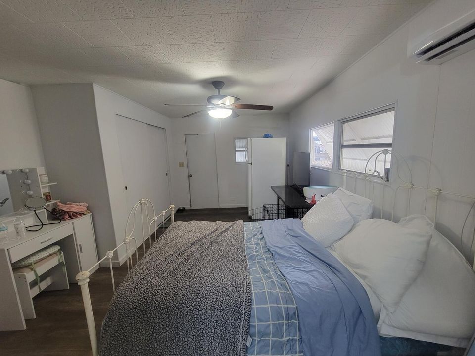 For Sale: $290,000 (2 beds, 2 baths, 1152 Square Feet)