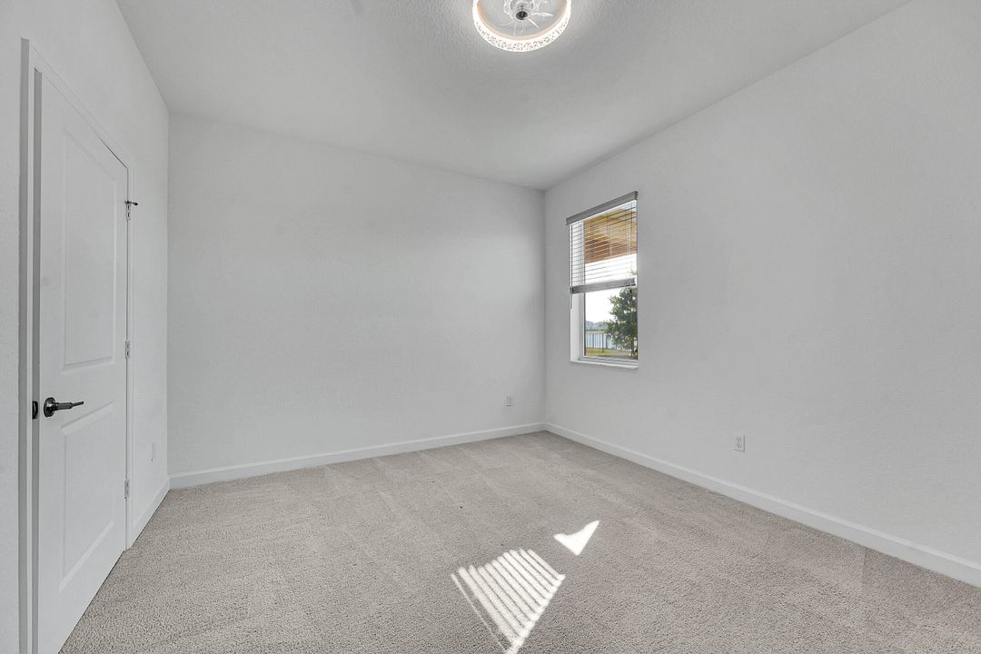 En Renta: $3,500 (5 camas, 3 baños, 3667 Pies cuadrados)