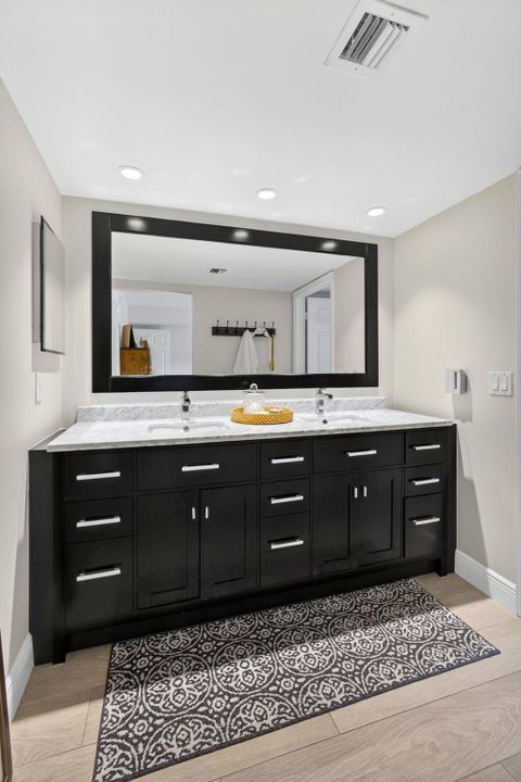 На продажу: $750,000 (2 спален, 2 ванн, 1478 Квадратных фут)