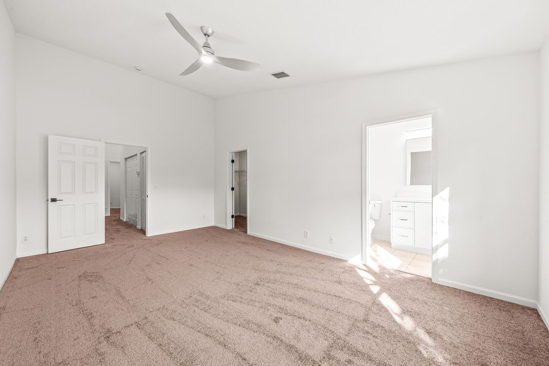 出租: $3,300 (3 贝兹, 2 浴室, 1570 平方英尺)