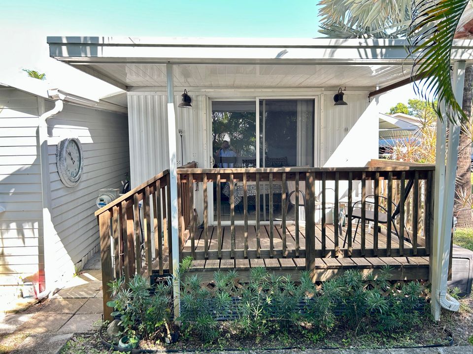 For Rent: $2,500 (2 beds, 1 baths, 600 Square Feet)